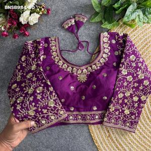 Colección de Blusas Listas para Usar de Seda Vichitra de la Mejor Calidad con Trabajo de Lentejuelas Zari para Festivales, Proveedor Indio, Moda Femenina - Product Image 1