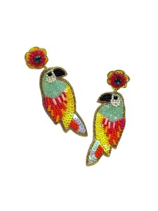 Boucles d'oreilles tendance style vintage CRYSTAL CRAFT, faites à la main, perles bohèmes, pompons, perles de rocaille - Product Image 3