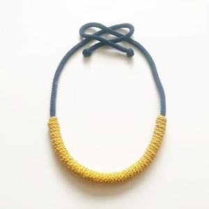 Colliers légers en coton de style bohème, pièces maîtresses avec fil de coquillages pour les escapades à la plage, de marques de boutiques - Product Image 1