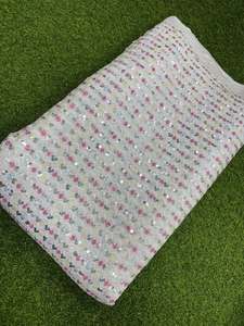 Tissu brodé de qualité supérieure pour vêtements de mode féminine, vêtements de créateurs, robes de soirée, kaftans, abayas, vêtements de mariée - Product Image 5