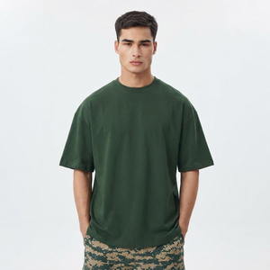 T-shirt en jersey de coton vert uni surdimensionné pour homme, décontracté, col rond, manches courtes, basique - Product Image 1