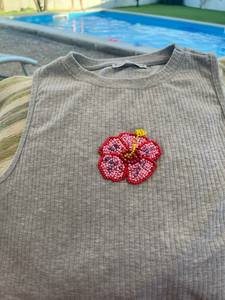 Haut brodé style boutique avec perles et embellissements faits main complexes pour femme - Product Image 5