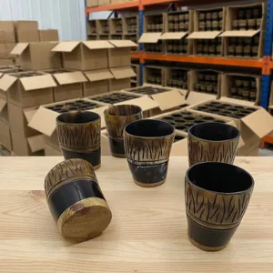 Verre artisanal sculpté en corne de bœuf pour boire, tasse de luxe polie naturelle authentique, logo personnalisé gravé à des prix compétitifs - Product Image 2
