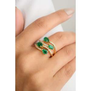 18K Art Deco Oval Emerald Diamond Cluster Ring VVS1 Clarity Engagement Ring - Product Image 3