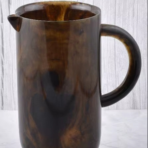 Carafe à eau en résine design, écologique, compatible lave-vaisselle, vaisselle de fête, couleur personnalisée, décoration de table pour la maison - Product Image 1