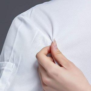 Chaqueta de Chef Unisex de Alto Rendimiento con Tela Resistente y Movimiento Libre para Tareas de Cocina - Product Image 6