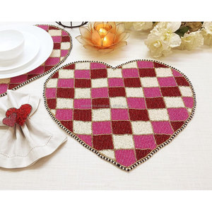 Salvamantel de mesa con cuentas de corazón a cuadros, hecho a mano con cuentas de vidrio, para San Valentín, decoración geométrica para mesa - Product Image 4