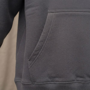Vente en gros de sweats à capuche pour femmes en polaire épaisse 450 GSM, coupe ample et confortable, tissu durable, style contemporain, formel, extérieur, look élégant - Product Image 4