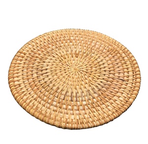 Juego de manteles individuales y posavasos de junco marino con diseño de trenza natural, material: jacinto seco para mesa de café; origen: Vietnam, elaborado artesanalmente. - Product Image 6