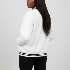 Veste universitaire longue en laine tricotée personnalisée avec broderies et écussons en chenille, doublure polaire respirante – Couleurs vert et orange - Product Image 4