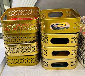 Bandeja Rectangular Decorativa Pichwai con Asa de Flores, Diseño Personalizado, Venta al por Mayor, Precio Bajo, Alta Calidad, Bandeja de Servicio de Hierro Esmaltado - Product Image 3