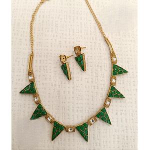 Magnifique ensemble de collier et boucles d'oreilles en moissanite de qualité supérieure, finition dorée, collection pour mariage - Product Image 1