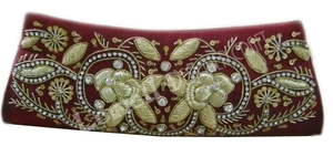 Bolso de mano de terciopelo granate con bordado floral, hecho a mano, para fiestas nocturnas - Product Image 1