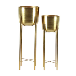 Metal Planter <b>Pot</b> for Modern Home and Office Greenery Handcrafted Iron Planter <b>Pot</b> with Antique Finish - Product Image 1