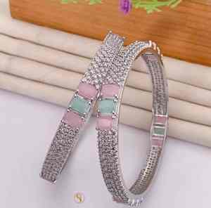 Indian Exporter Traditional Indian Gold Plated <b>Bangles</b> <b>Set</b> for Women Ethnic Festival for Women Available In Bulk Quantity - Product Image 6