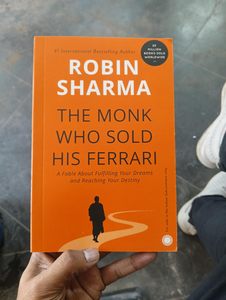 Le moine qui vendait (par Robin Sharma) - Livre broché anglais - Best-seller sur le bien-être personnel et la motivation - Product Image 1