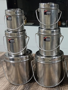 Casserole à lait ANAX en acier inoxydable, fond épais, avec couvercle, poignée ergonomique, empilable, compatible lave-vaisselle, pour faire bouillir et chauffer en cuisine - Product Image 1