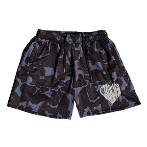 Pantalones cortos de baloncesto de malla sublimados personalizados para mí, pantalones cortos deportivos con logotipo bordado para hombre - Product Image 1