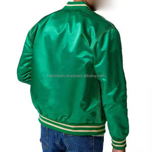Blouson aviateur écologique imperméable fait à la main en satin vert classique pour hommes poches à la taille latérales boutonnées pour vêtements d'été - Product Image 4