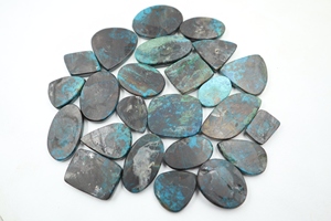 Cabochon de Shattuckite Naturelle de Haute Qualité, Pierre Précieuse en Vrac pour la Fabrication de Bijoux, Formes Mixtes, Effet de Couleur Changeant, au Gramme, INDIA GEMS Third - Product Image 5