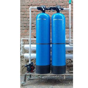 Usine de traitement d'eau industrielle et commerciale par osmose inverse (RO) en PRV de 1000 LPH, 1 M/h, avec moteur et boîte de vitesses, garantie 1 an - Product Image 3
