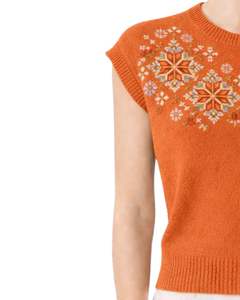 Gilet tricoté sans manches pour femme, orange personnalisé, broderie florale, col rond, doux, léger, décontracté, élégant, haut de mode estival - Product Image 3