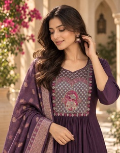 Kurti de excelente calidad para mujer, ideal para bodas y festivales, de proveedor y exportador indio al mejor precio. - Product Image 2