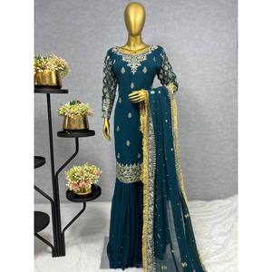 Hermosa Top de Fiesta con Sharara y Dupatta Secuencia de Trabajo Talla XL - Product Image 1