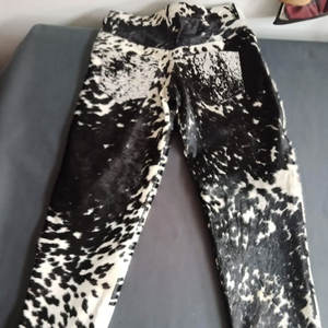 Pantalon en cuir véritable pour homme, style western, en peau de vache, avec fourrure, pour le streetwear - Product Image 1