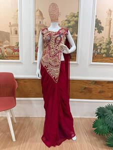 Sari de soirée de créateur avec broderie double de sequins et de fils - Product Image 2