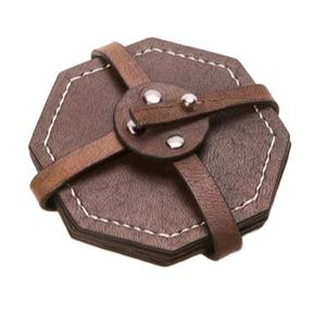 ที่รองแก้วหนังนิ่มระดับพรีเมี่ยมพร้อมดีไซน์ทันสมัยให้สัมผัสได้ถึงการตั้งค่าโต๊ะที่หรูหราที่บ้านหรือที่ทำงาน - Product Image 1