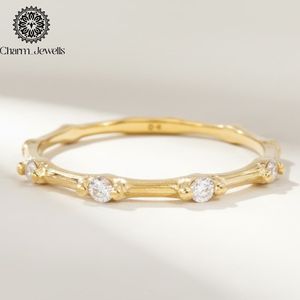 Bague Éternité en Moissanite Plaqué Or Rose Charm_Jewells, Coupe Coussin, Sertissage à Griffes, pour Femme, Romantique, Certifiée IGI - Product Image 1