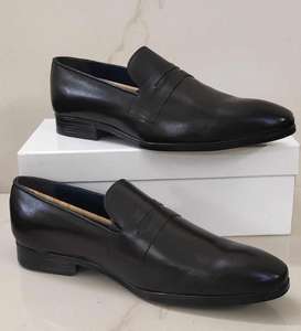 รองเท้าหนังผู้ชายทรงแหลมแบบสวมใส่สบาย กันน้ำ ลายพิมพ์  สำหรับธุรกิจและลำลอง - Product Image 4