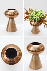 Premium Hot Metal Hammered Texture Pillar Shape Copper Toned Color Royal Look Flower <b>Vase</b> <b>Unique</b> Style Fancy Wedding Flower <b>Vase</b> - Product Image 4