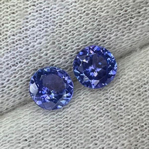 พลอยแทนซาไนต์ทรงกลมเจียระไนบริลเลียนท์ขนาด 6 มม. เกรด AA ธรรมชาติ คู่พลอยแทนซาไนต์ทรงกลม - Product Image 1