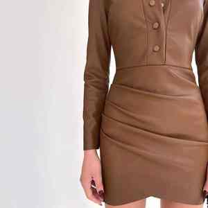 Robe en cuir PU à décolleté plongeant et boucle ouverte, nouvelle collection printemps, style européen, pour club de danse - Product Image 2