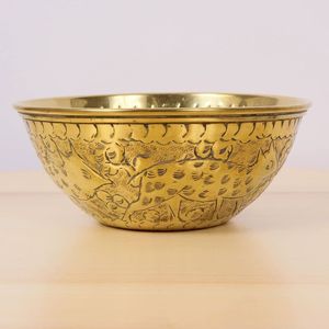 ชามทองเหลืองสไตล์โบราณ ชามเสิร์ฟอาหารแบบดั้งเดิมสำหรับโต๊ะอาหารในครัว ใช้เสิร์ฟของว่าง ผลไม้ ผลไม้อบแห้ง - Product Image 1