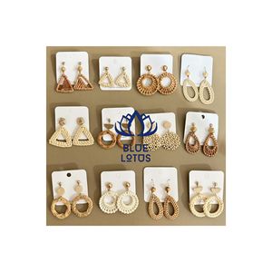 Pendientes de Ratán de Alta Calidad, MÁS VENDIDOS |   Pendientes de Paja Tejida Natural para Mujer - Product Image 1