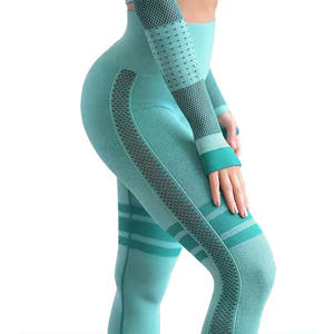 Conjunto de Yoga para Mujer, Leggings Deportivos para Exteriores, Ropa de Gimnasio Elástica de Secado Rápido, Conjuntos de Yoga Elásticos sin Costuras de 2 Piezas, Conjuntos de Fitness de Manga Larga - Product Image 6