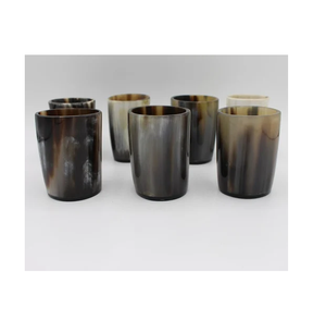 Verre à bière médiéval en corne de buffle de qualité supérieure, design moderne, base en bois, verre court, prix abordables - Product Image 2