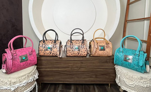 OEM ODM Personalized Handcrafted Genuine Cow <b>Leather</b> Large Speedy Bag With Turquoise Concho Floral Pattern Crossbody Duffle Bag - Product Image 4