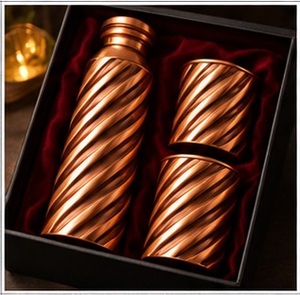 Vintage Handbeaten Design Copper Water Bottle and <b>2</b> <b>Cups</b> Set Portable <b>Flask</b> Gift Box for Home - Product Image 2