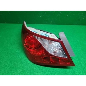 Feu arrière gauche extérieur d'occasion OEM 924013S100 pour Hyundai Sonata - Product Image 3