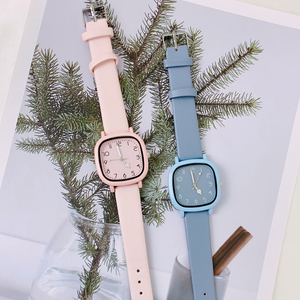 Reloj Clásico Unisex, Simple, Resistente al Agua, de Cuarzo, para Uso Diario - Product Image 4