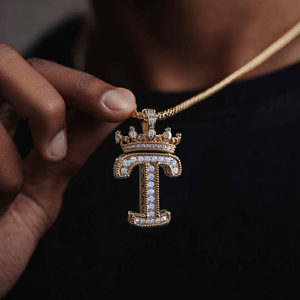Pendentif Couronne Lettre Moissanite Hip Hop Unisexe, Collier Plaqué en Alliage de Cuivre et Laiton Incrusté de Zircon, Bijou Cadeau - Product Image 2