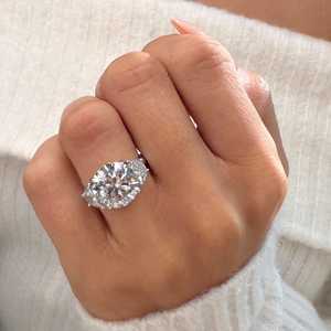 Hot Selling Round Cut Moissanite Three Stone <b>Ring</b> 925 Silver Fine <b>Proposal</b> Gift For Engagement Wedding Party Charms - Product Image 1