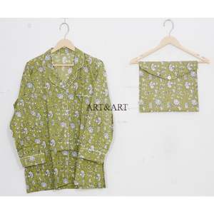 Conjunto de Pijama de Algodón Suave para Mujer, Elegante, Estampado Floral Digital, Cierre de Botones, Ropa de Dormir Cómoda, Mangas Largas - Product Image 2