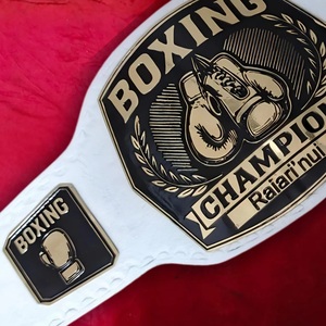 Cinturón de Campeonato de Boxeo Personalizado, Premio para Ganador de Boxeo con Logotipo, Placas Doradas y Correa de Cuero PU - Product Image 4