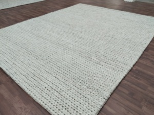 พรมขนสัตว์หนานุ่มงานฝีมืออินเดีย |   พรมลายทางเนื้อสัมผัสหนา ทำมือ ยี่ห้อซูแมค นุ่ม หนา ทันสมัย เหมาะสำหรับห้องนั่งเล่น รับผลิตตามแบบ OEM - Product Image 2