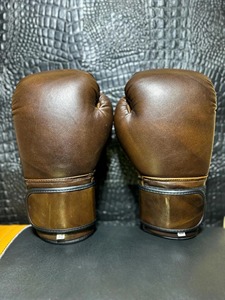 <b>Elite</b> Competition Style Leather Boxing Gloves Handmade Premium Training Sparring Gloves Custom Branding Multi Size Professional - Product Image 1